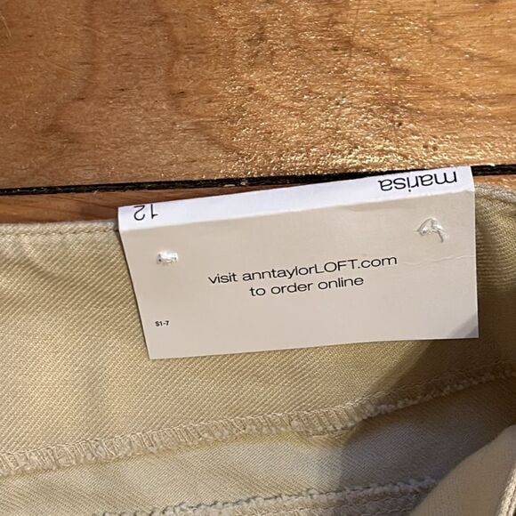 NWT LOFT Women’s Belted Khaki Low Waist Cropped Pants Size 12 - Picture 6 of 8